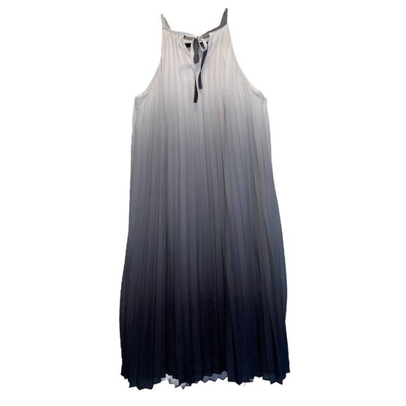 Woolworth Grey Ombré Plisse Halter MIDI Dress size Small - Picture 4 of 8